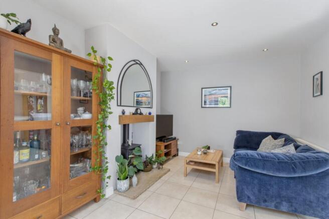 4 bed Semi-Detached for sale Image 7