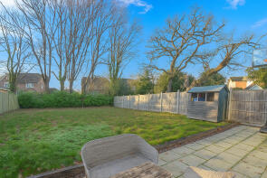 St Annes, Green Lane, Lingfield RH7 6RN