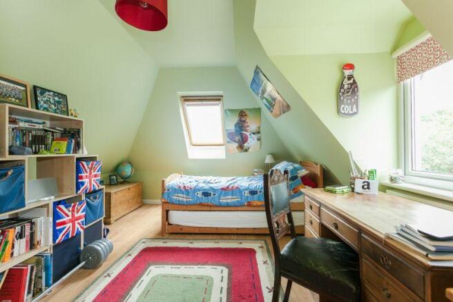 Photo 10