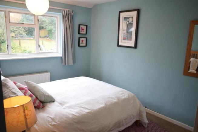 Bed 1.JPG
