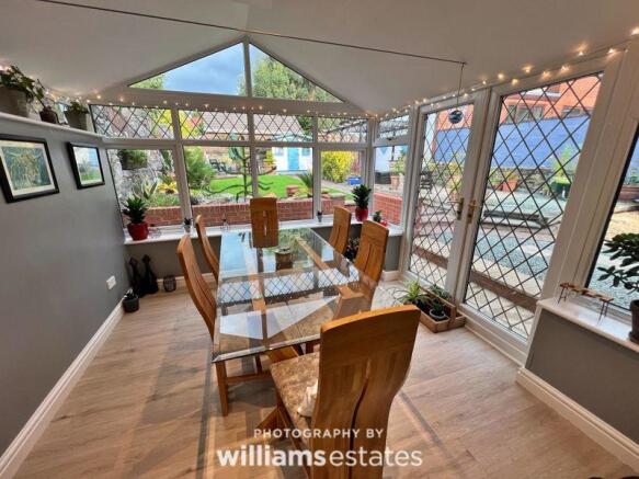Garden room