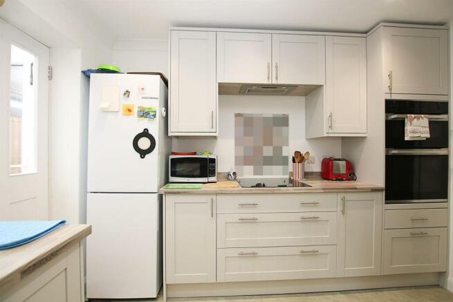 IMG_0360 KIT 1.jpg