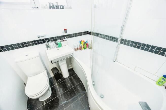 3 bed Semi-Detached for sale Image 8