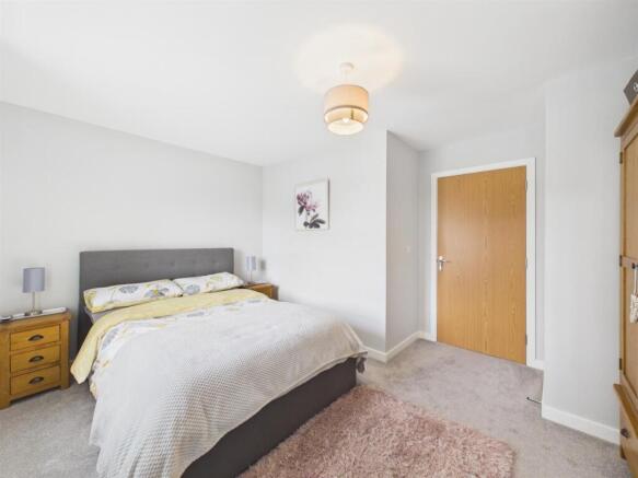 1 bed Flat for sale Image 11