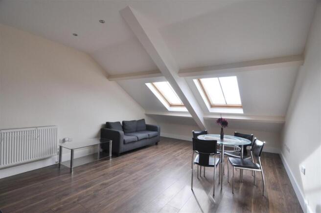 Open-Plan Lounge/Kitchen