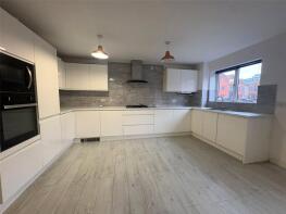 19, Loxford Street, Manchester M15 6GH