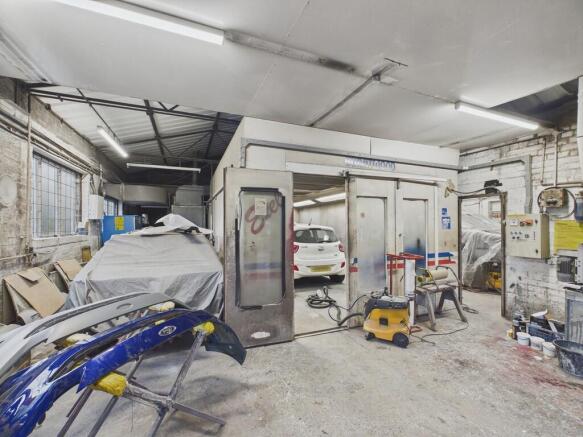 CAM04273G0-PR0263...