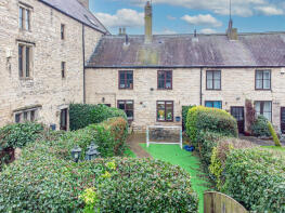 1, Malvern Mews, Monk Fryston, Leeds LS25 5DX