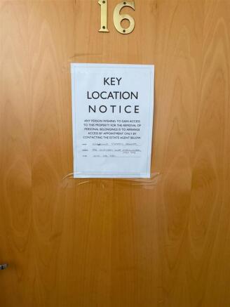 2 bed Flat for sale Image 9