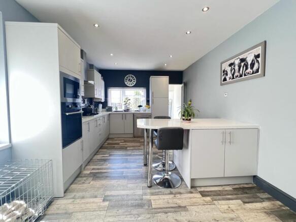 Kitchen Breakfast Room