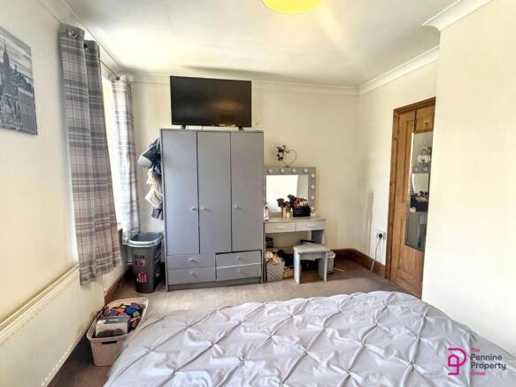 2 bed Terraced for sale Image 10