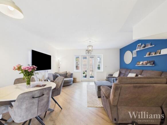 House in Stoke Mandeville - View 4