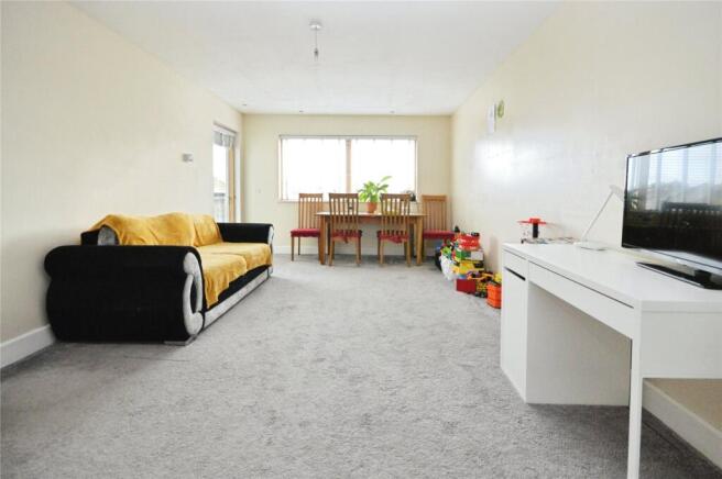 Living/Kitchen