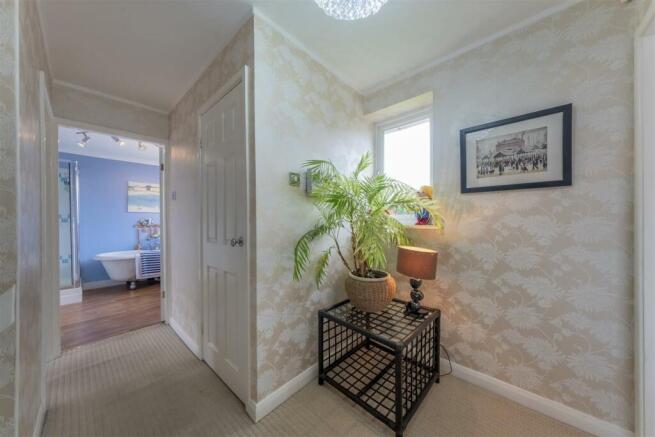 24 Lodge Road-027.JPG
