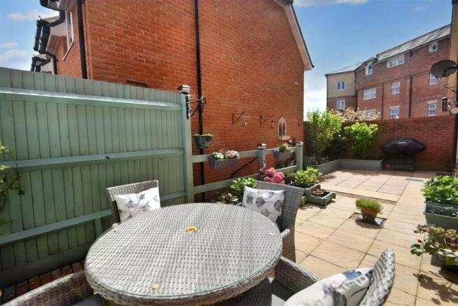 Courtyard Garden