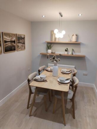 3 bed Semi-Detached for sale Image 4
