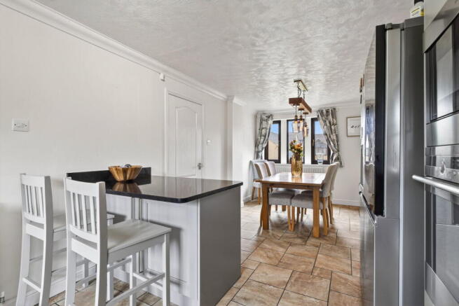 Stubbing End, Great Oakley, Corby, Northamptonshire, NN18 8JT photo 4