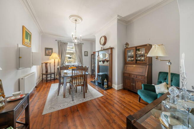 4 bed Terraced for sale Image 5