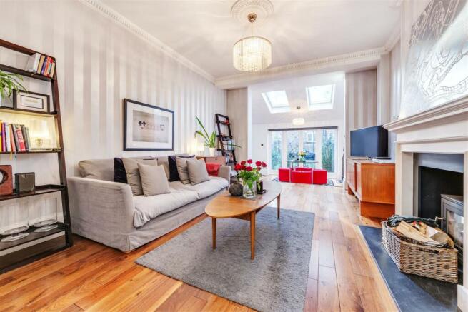 living room 3.jpg