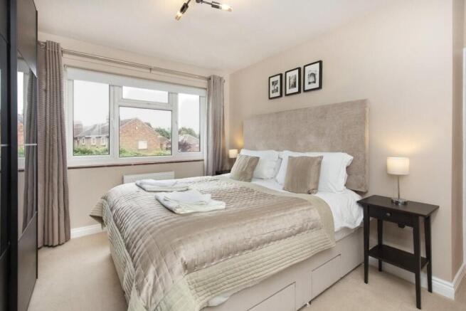 3 bed Semi-Detached for sale Image 6