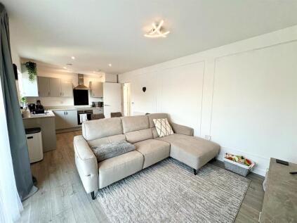 The Courtyard, Rayleigh