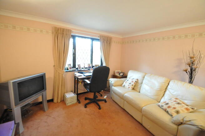 Photo 4