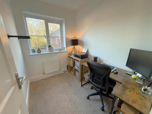 Bedroom 3.JPG