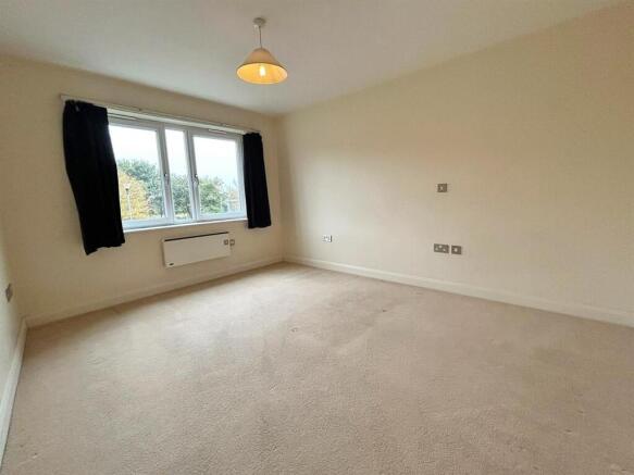 1 bed Apartment for sale Image 7