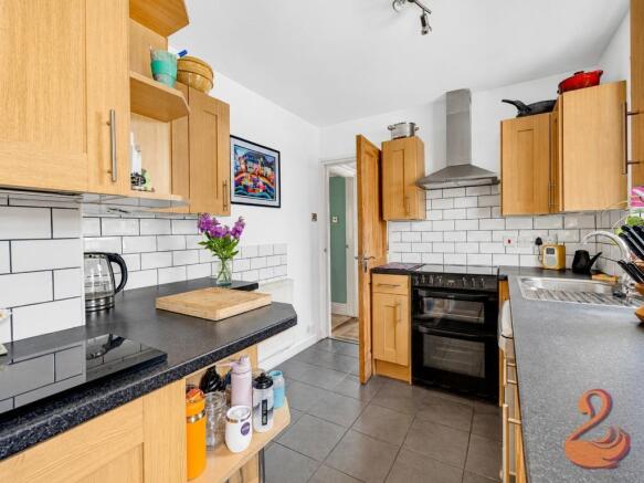 Kitchen (2).jpg