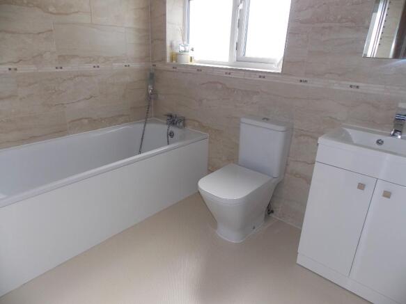 Bath/shower room