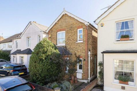 Rooksmead Road, Sunbury-On-Thames