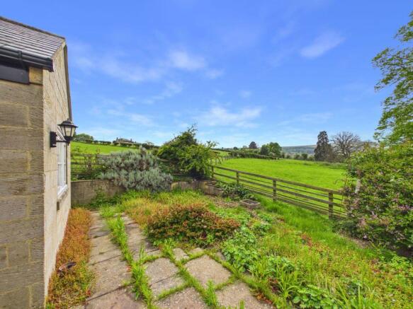 2 bed Terraced Bungalow for sale Image 11