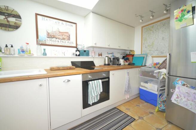 Kitchen - Cottage in