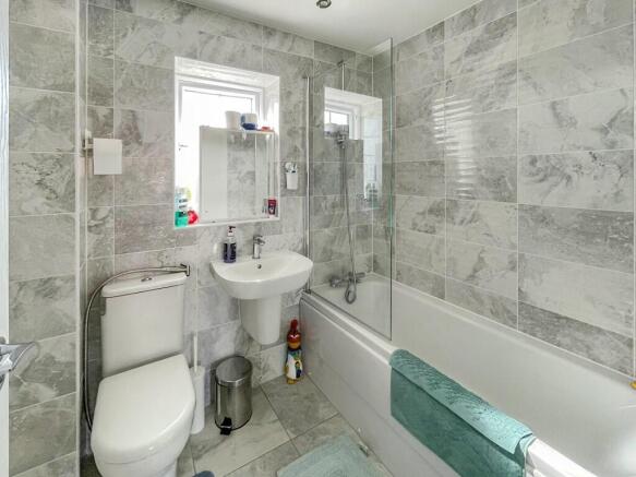 4 bed End of Terrace for sale Image 12