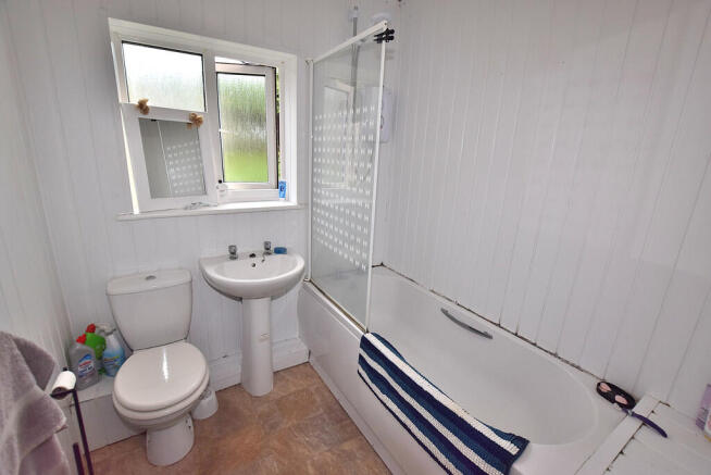 3 bed Semi-Detached for sale Image 7
