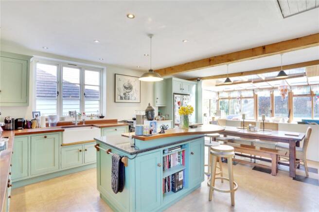 Kitchen/Dining