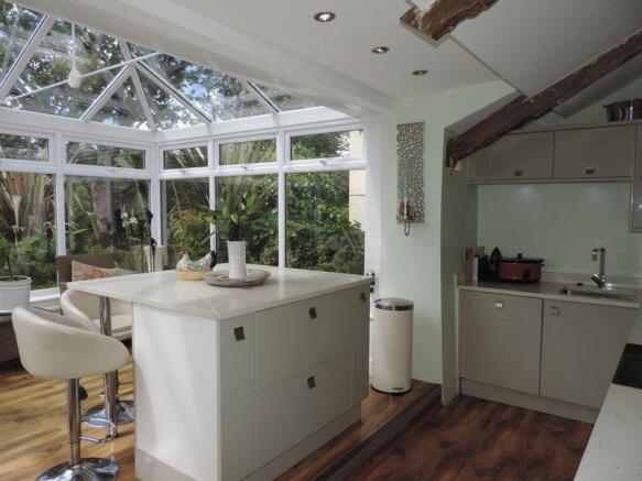 Kitchen/day room