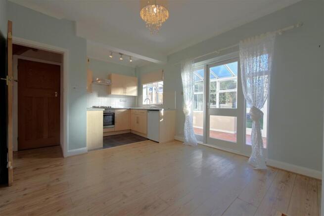 Abbey Rise, Leicester photo 4