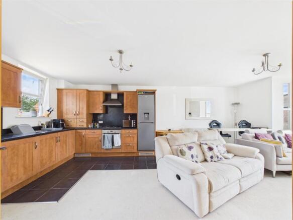 lounge 2.jpg