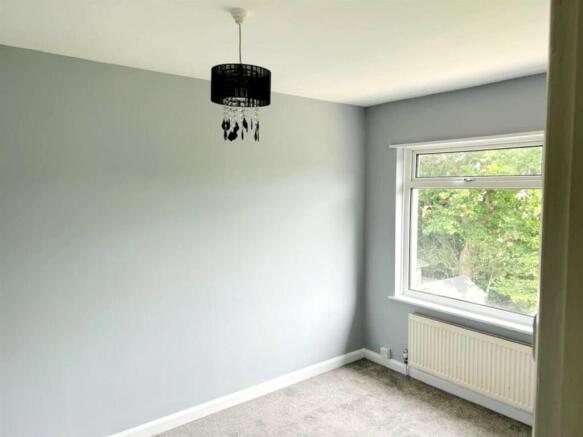 bedroom 2(b).jpeg