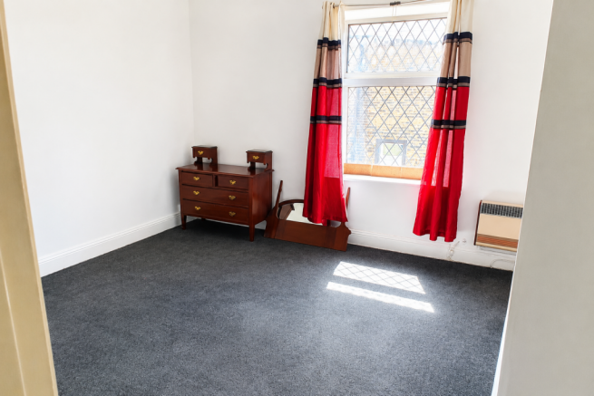 2 bed Terraced for sale Image 7
