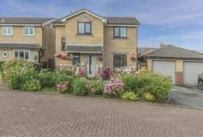 6, Kingswood Road, Leyland PR25 2UN