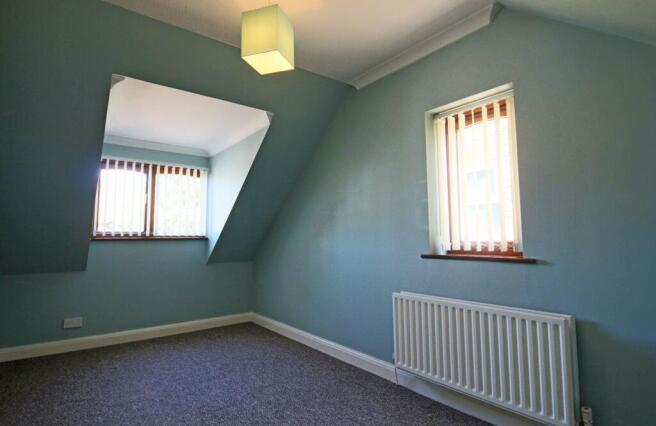 61 Brackenbury Bedro