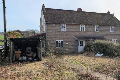 Trampers Lane, North Boarhunt, Fareham. Auction Guide Price £180,000.