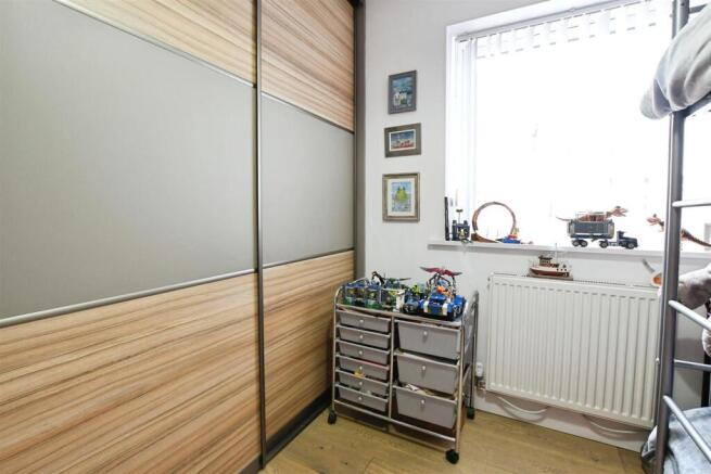 2 bed Semi-Detached Bungalow for sale Image 11