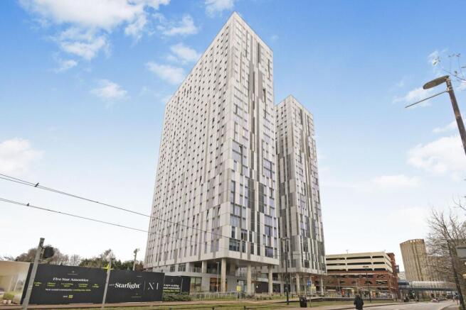 2-bed flat on Michigan Point Tower, 11 Michigan Avenue, Salford, Greater Manchester, M50, £160,000