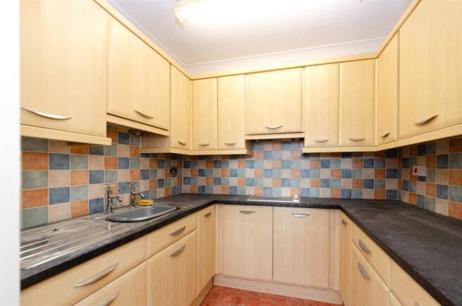 Gloddaeth Avenue, Llandudno, Conwy, LL30 photo 4