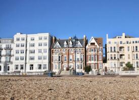 7, St Helens Mansions, St Helens Parade, Southsea PO4 0RU
