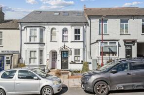 18a, Capel Road, Watford WD19 4AE