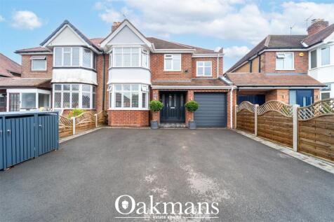 Causey Farm Road, Halesowen, B63